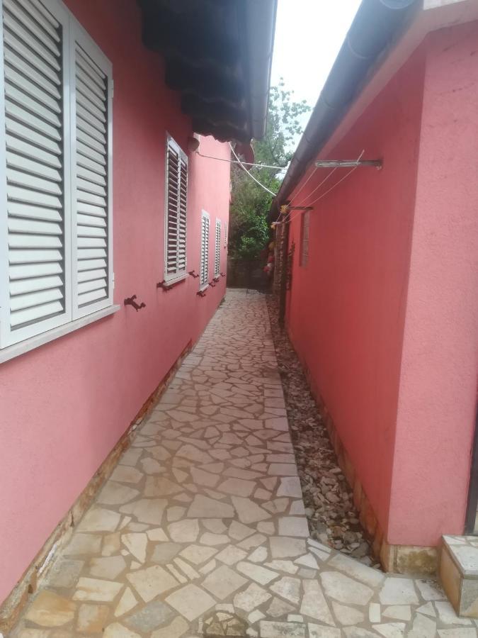 Villa Edward Premantura Exterior photo